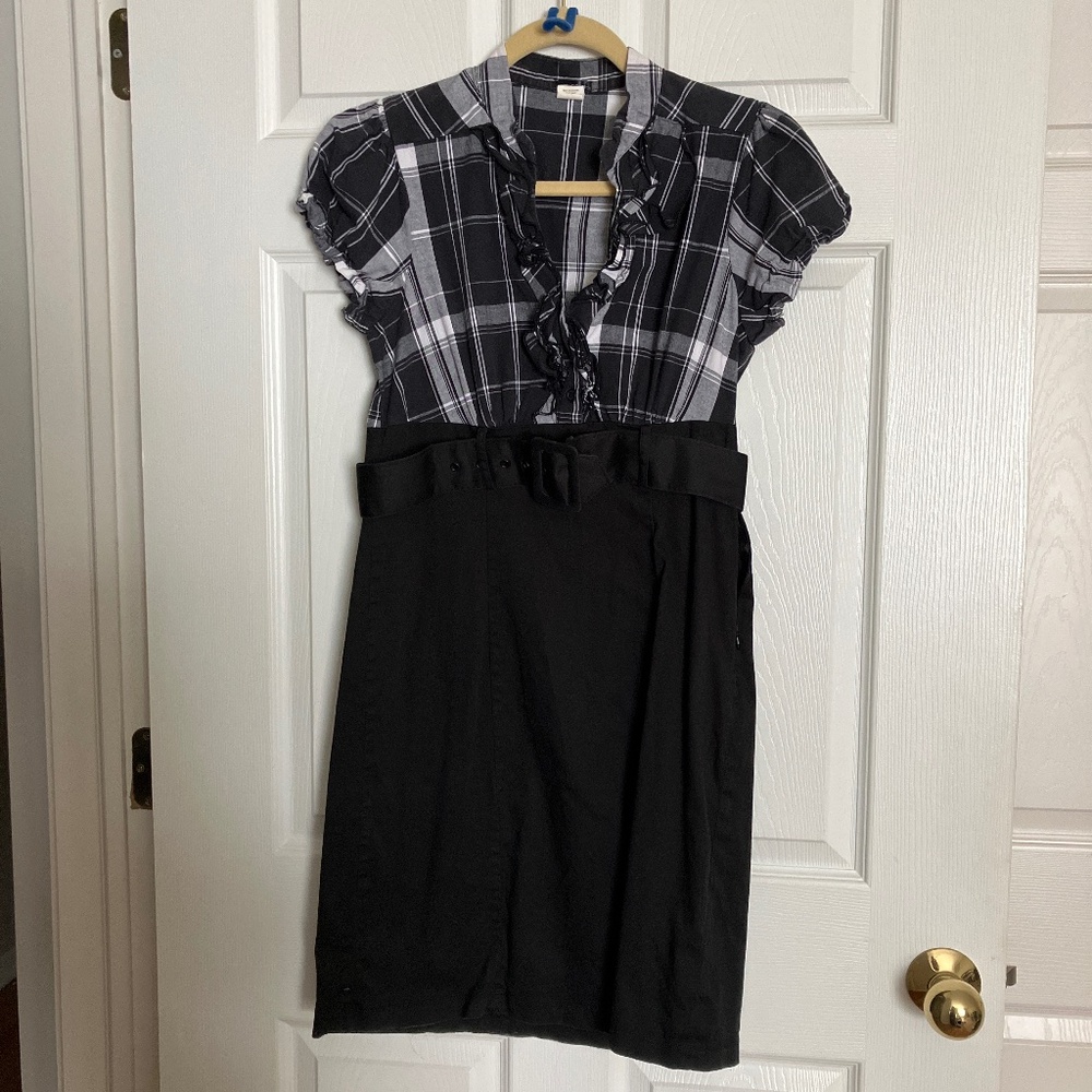 Maurice’s Women’s Small Ruffled Plaid Side-Zip Belted Dress